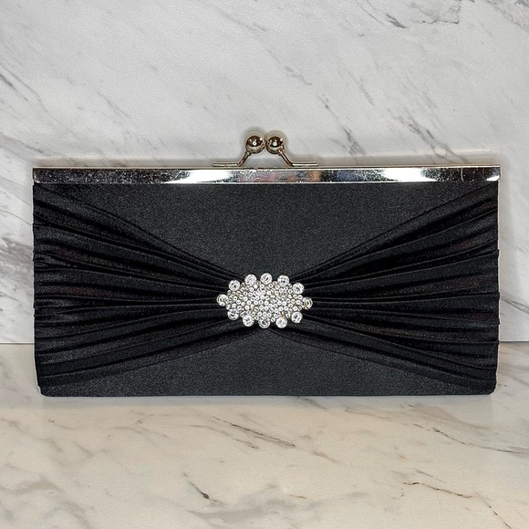 Handbags - Classic Rhinestone Clutch Handbag – Kiss Lock Detail – Black